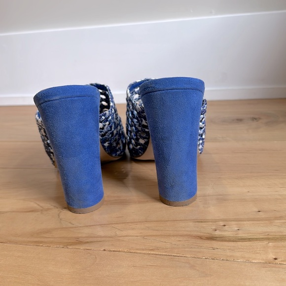 Great condition woven mules! - Picture 4 of 5